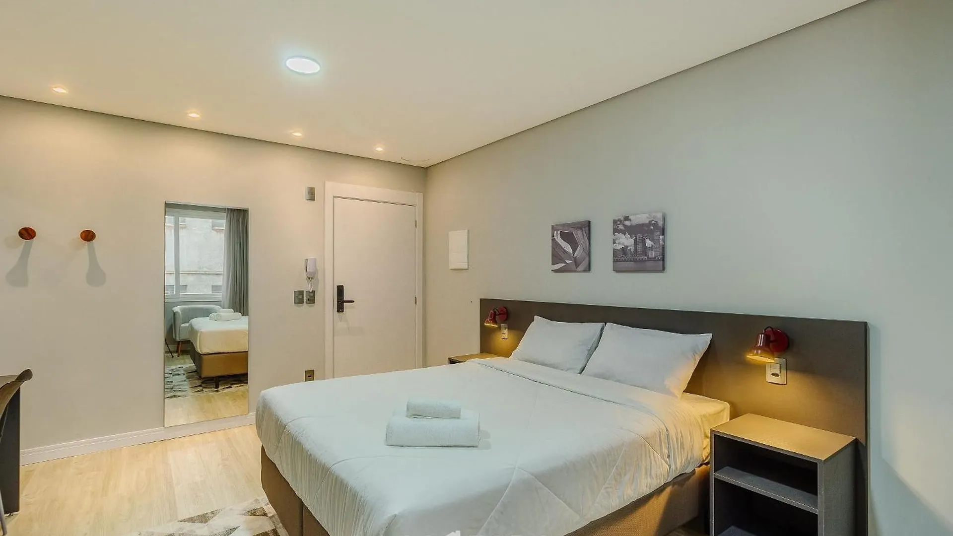 Tco - Apartamentos No Centro Historico Porto Alegre/Rs