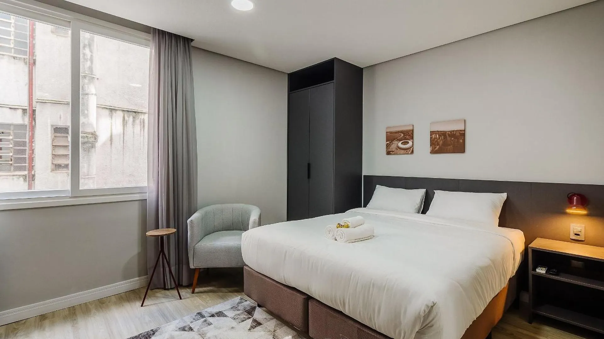 Tco - Apartamentos No Centro Historico Porto Alegre/Rs