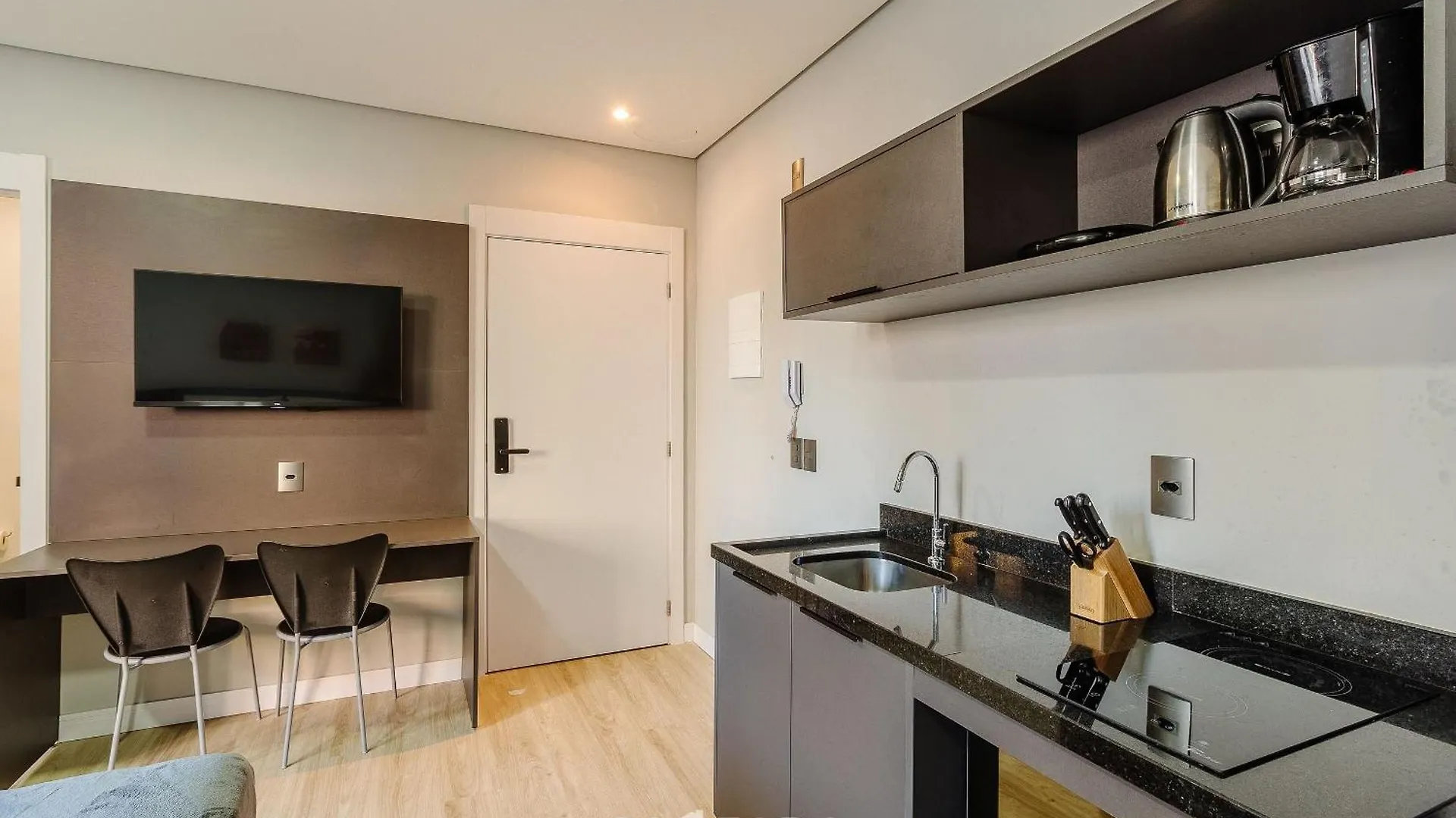 Tco - Apartamentos No Centro Historico Porto Alegre/Rs 0*,