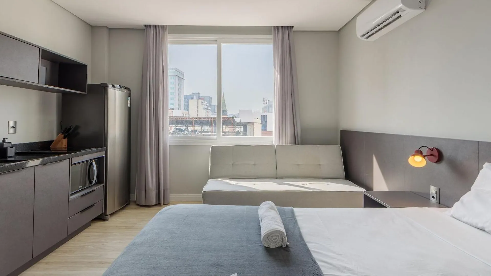 Tco - Apartamentos No Centro Historico Porto Alegre/Rs