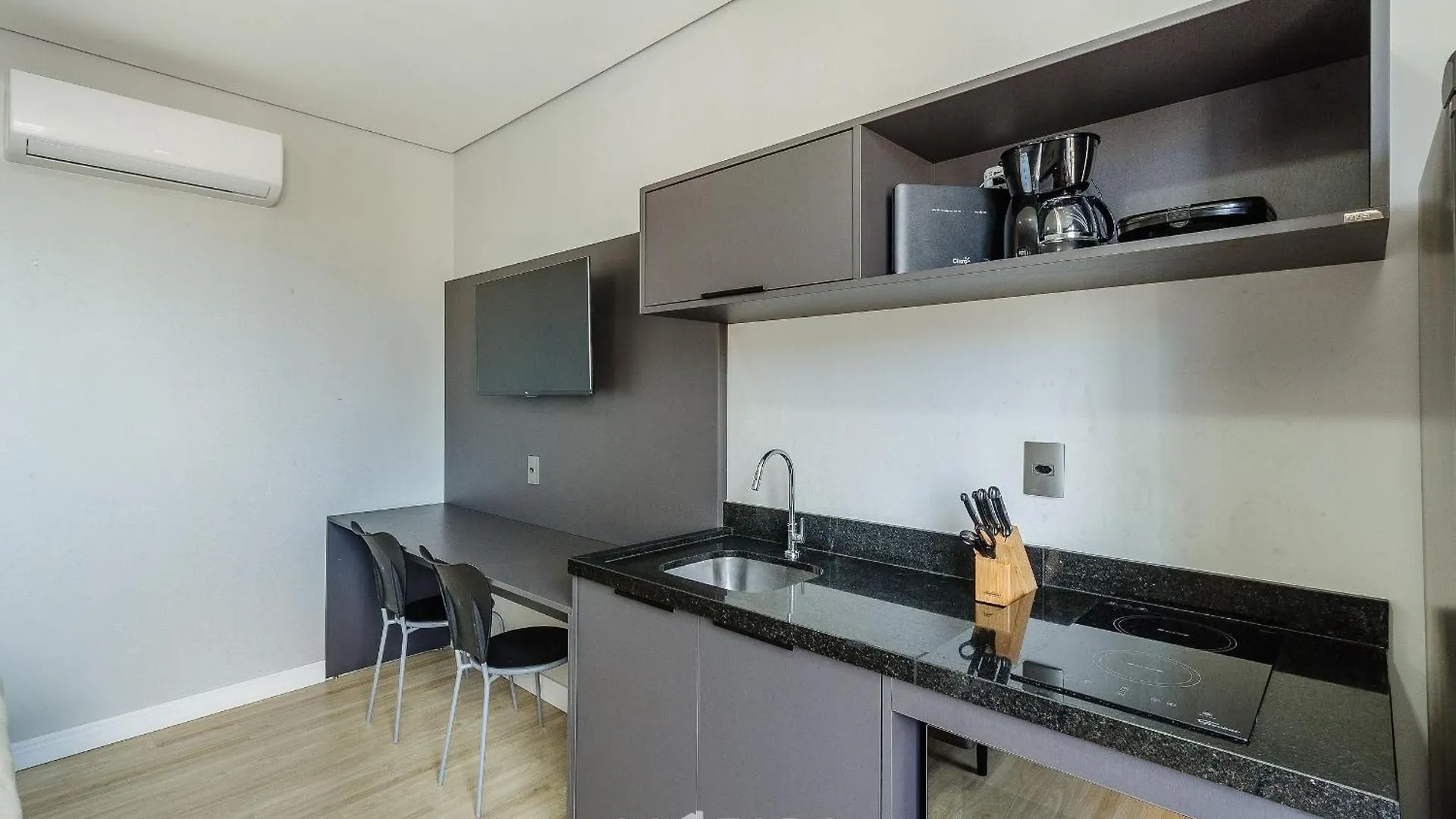 Tco - Apartamentos No Centro Historico Porto Alegre/Rs