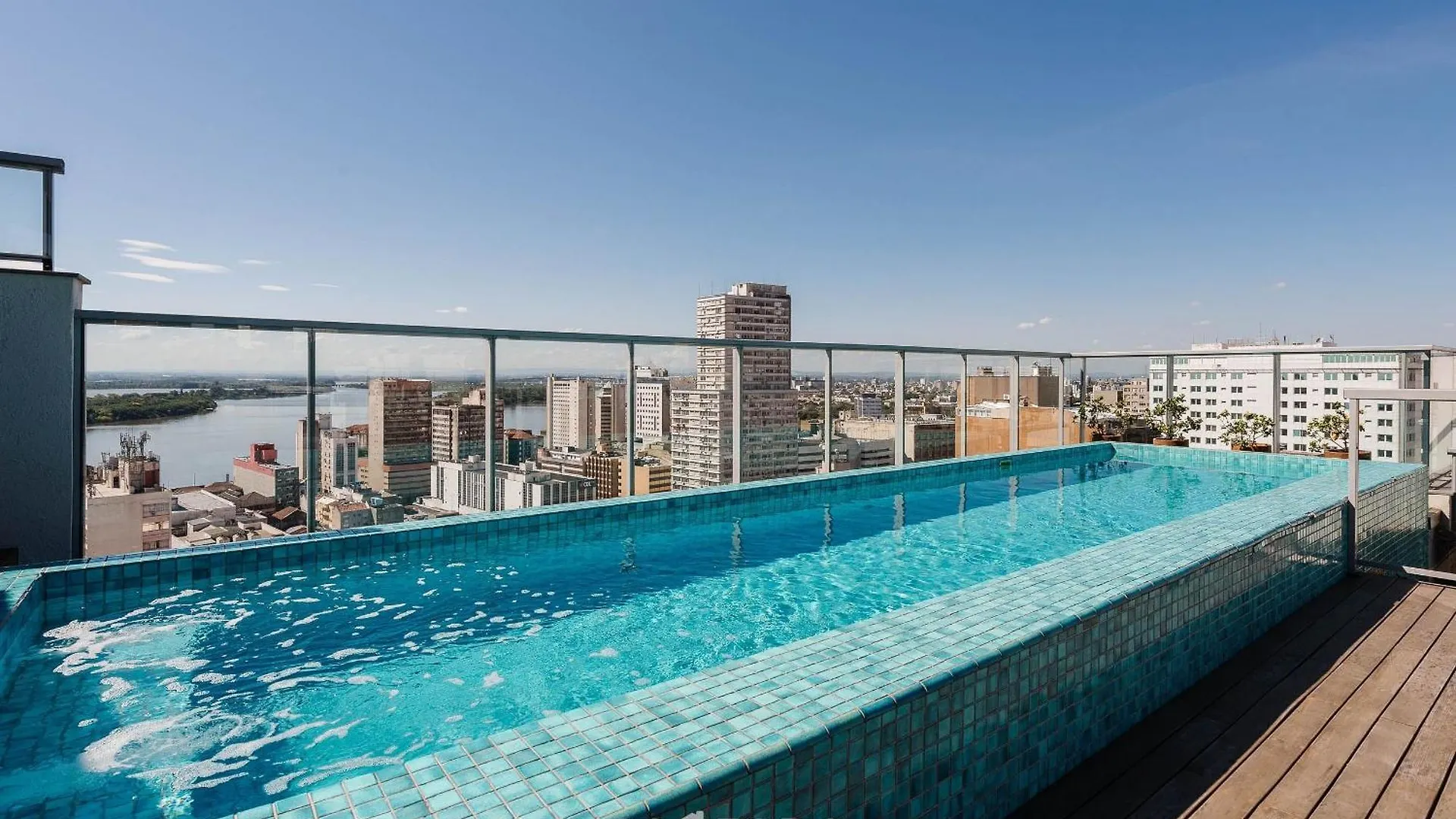 Tco - Apartamentos No Centro Historico Porto Alegre/Rs Brasil